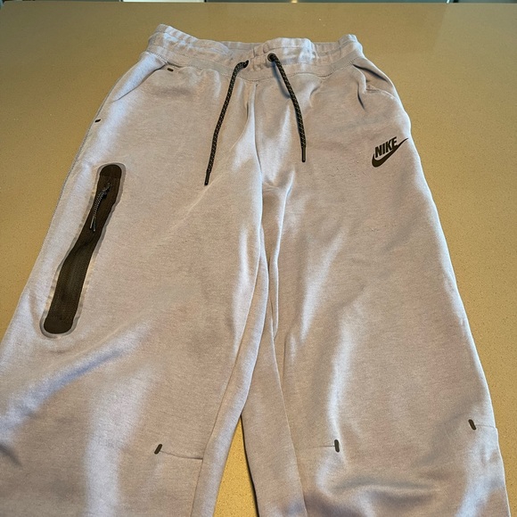 Nike woman’s pants joggers Nike Sportswear Tech Fleece
Women's Pants XS - Picture 14 of 16